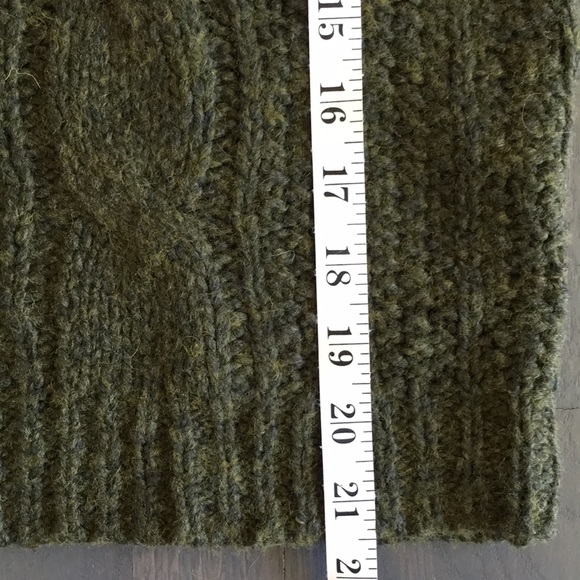 LOFT Cable Knit Exposed Seams 3/4 Sleeve Pullover Sweater, size Medium ❤️ - Picture 12 of 13